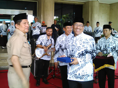 Pencarian PGRI Nduga - Persatuan Guru Republik Indonesia Cabang Nduga